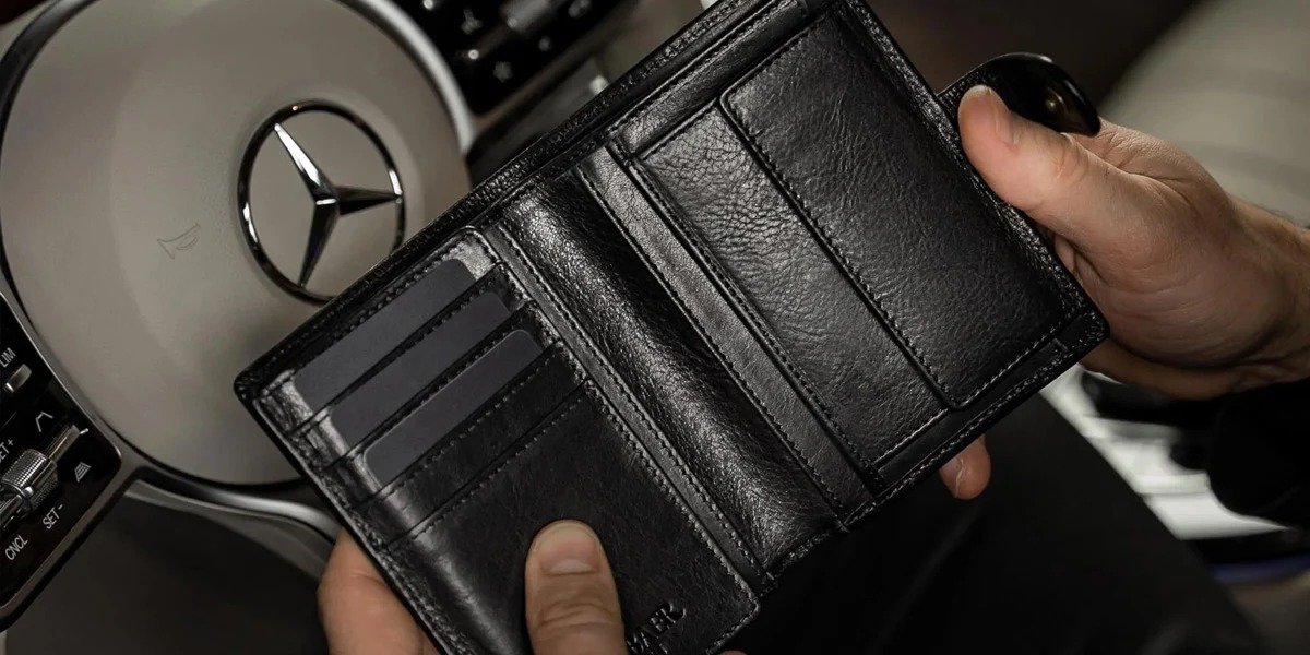 The Best Men's Leather Wallet Brands That Actually Feel Premium